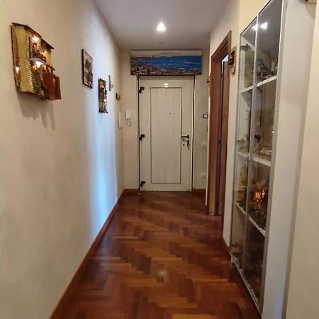 La Casa Del Presepe * نابولي